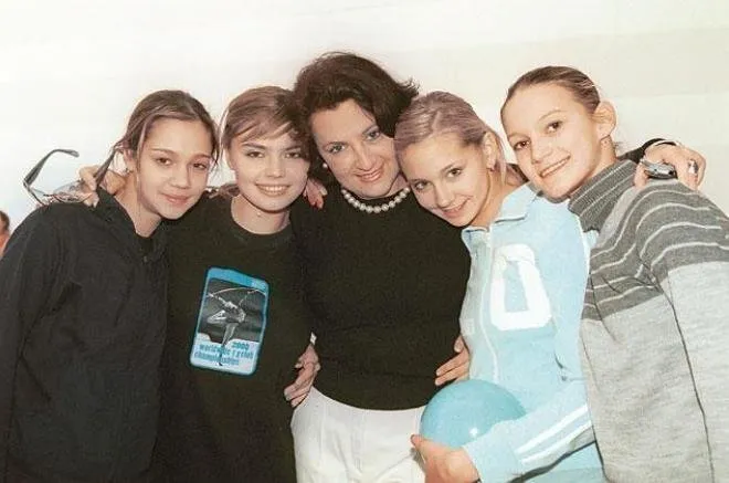 Ирина Винер с гимнастками