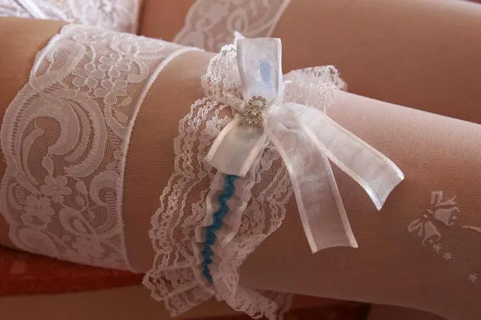 какие чулки под свадебное платье