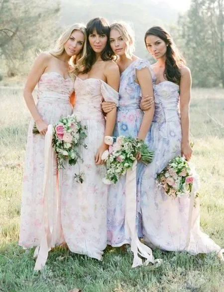 Нежные платья для подружек невесты в пол