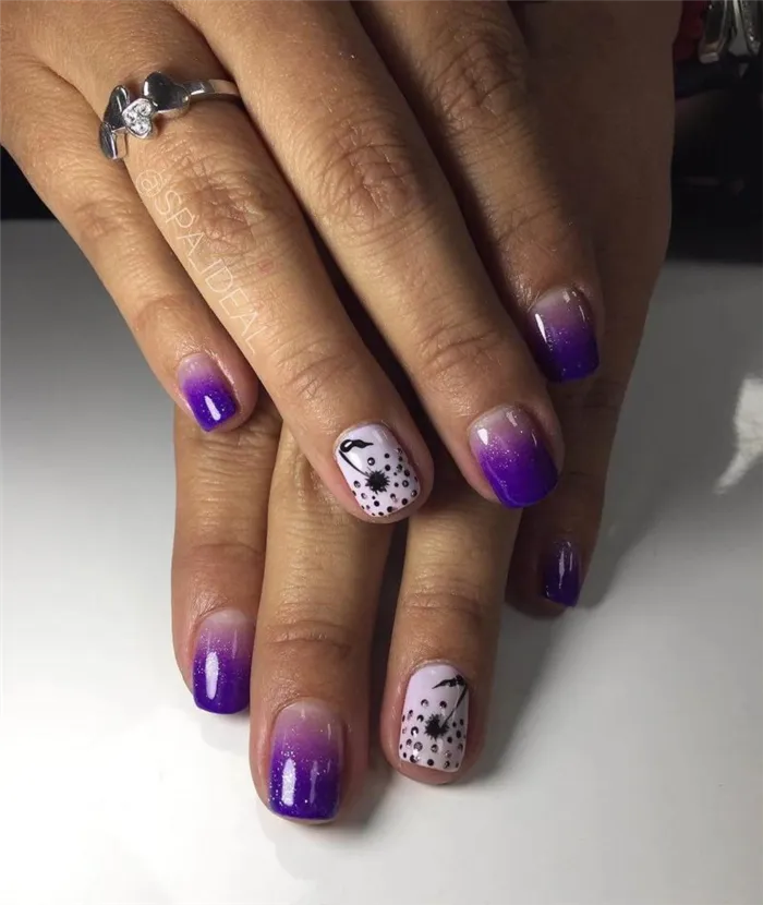 Фиолетовый градиент на коротких ногтях