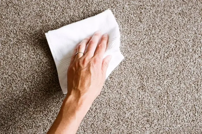 Как почистить ковёр своими руками: последовательность действий + советы от профессионалов