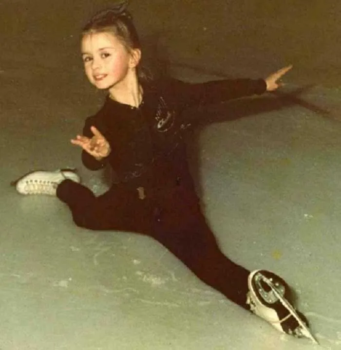 Анна Семенович в детстве