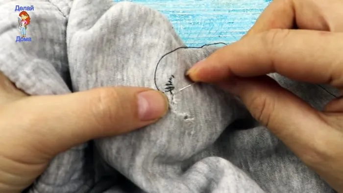 Как зашить дырку аккуратно потайным швом даже если вы держите иголку первый раз в жизни