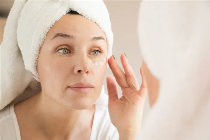 Как убрать морщины вокруг глаз с помощью крема?