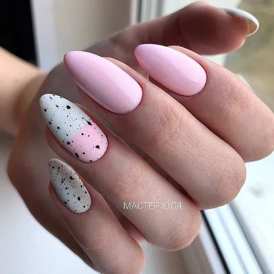 Розовый маникюр 2022: стильные идеи и лучшие сочетания фото №3
