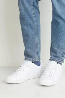 Белые кроссовки Nike