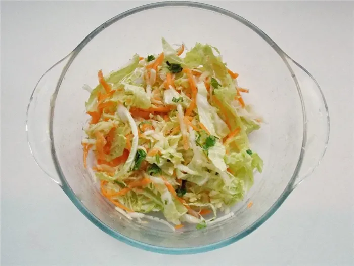 Салат из моркови и пекинской капусты – кладезь витаминов