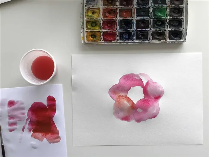 Как научиться рисовать акварелью цветок - 2 этап - фото
