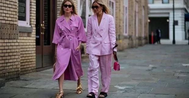 модные тенденции весна лето 2022 2023 в пижамном стиле нежно-розовый стиль