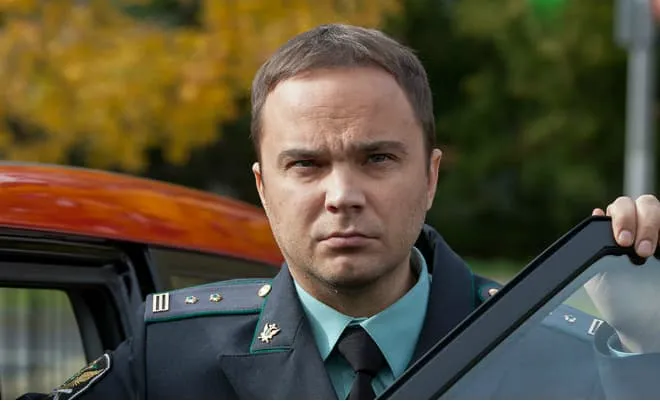 Андрей Чадов на съемках сериала «Приставы» в 2021 году