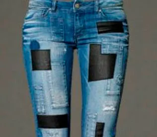 аппликация из кожи на джинсах