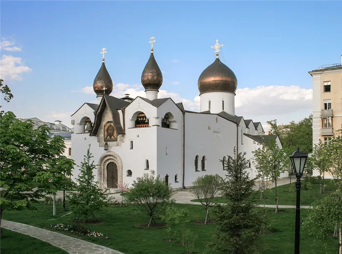 Покровский собор, Марфо-Мариинская обитель