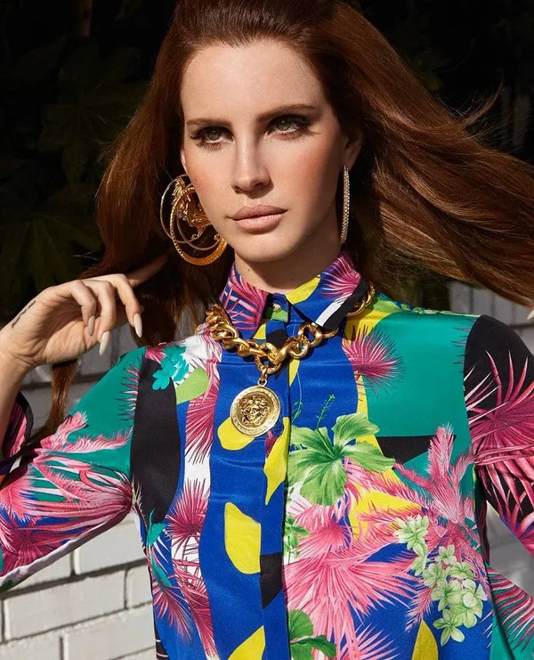 Загадочная Lana Del Rey: биография и творческий путь певицы