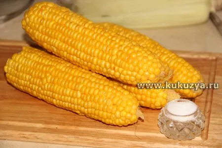 Вареная кукуруза в початках - фото шаг 2