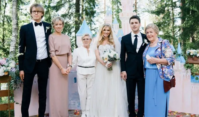 Свадьба внучки Алисы Фрейндлих, Анны Тарасовой