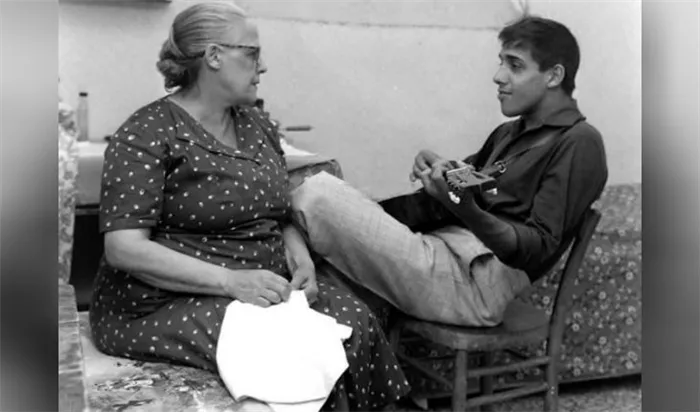 Адриано Челентано и его мама Джудитта