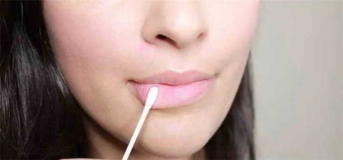 макияж губ эффект увеличения