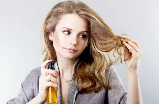Как ухаживать за окрашенными золотистыми волосами