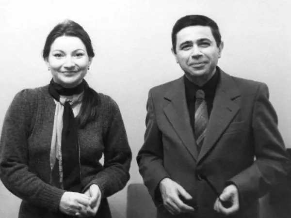 Евгений Петросян и Елена Степаненко в молодости