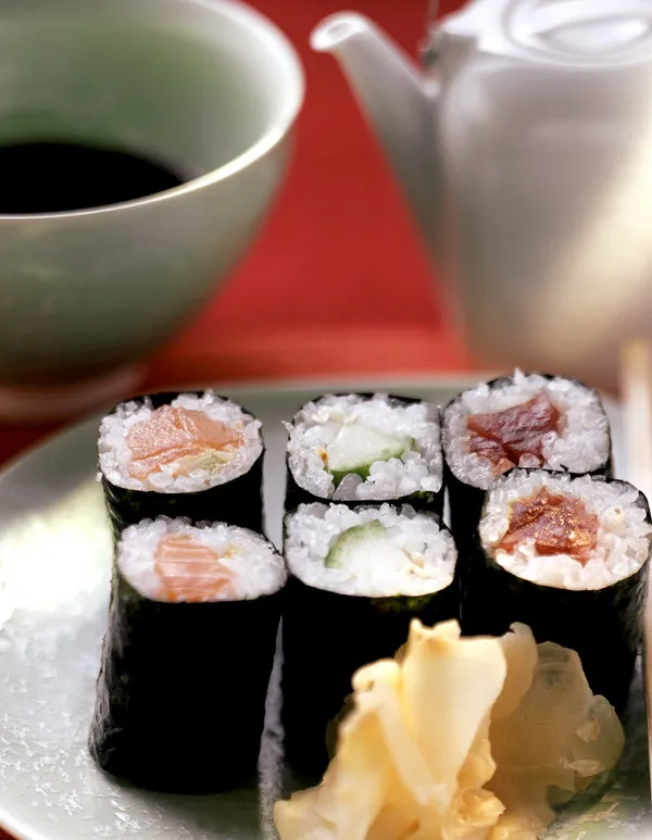 Сам себе сушист: 5 простых рецептов для приготовления суши в домашних условиях