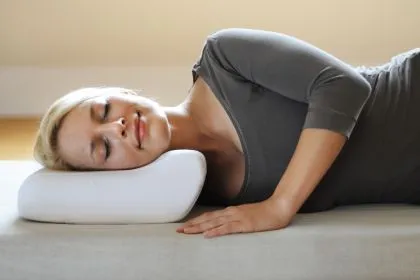 Рейтинг ТОП 10 лучших ортопедических подушек для сна: как выбрать, характеристики, цены, отзывы