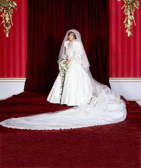 Легендарные свадьбы: Диана Спенсер и принц Чарльз