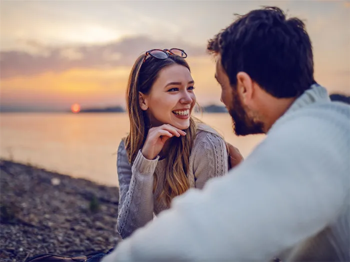 Влюбить в себя: 5 вещей, на которые мужчина обращает внимание при знакомстве с женщиной