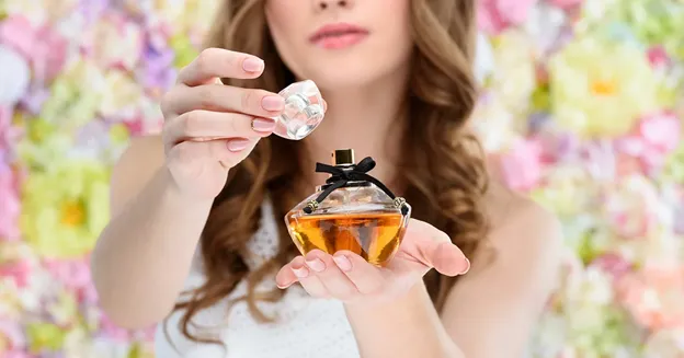 Выбор весеннего парфюма: основные правила и рекомендации