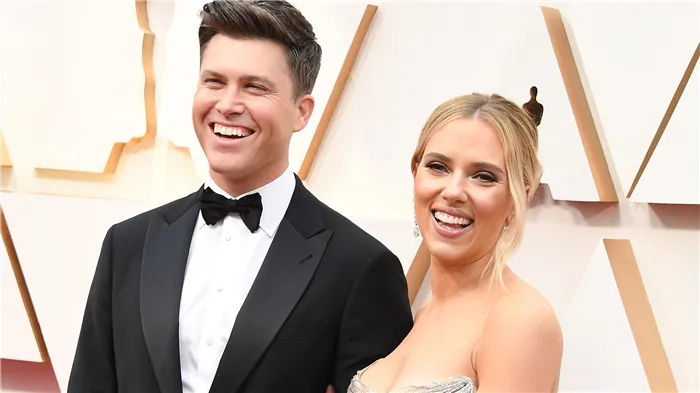 HOLLYWOOD CALIFORNIA FEBRUARY 09 Colin Jost and Scarlett Johansson arrives at the 92nd Annual Academy Awards at. 