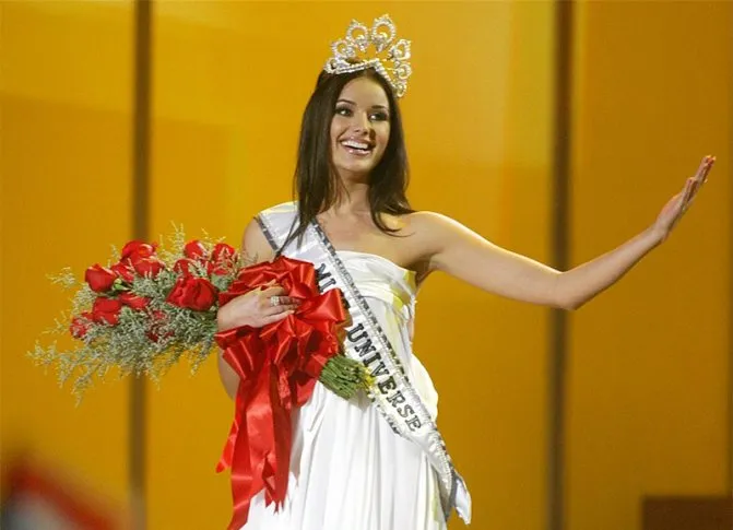 оксана федорова Мисс Вселенная 2002