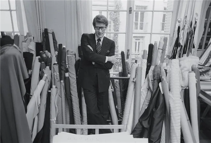 дизайнер Yves Saint Laurent