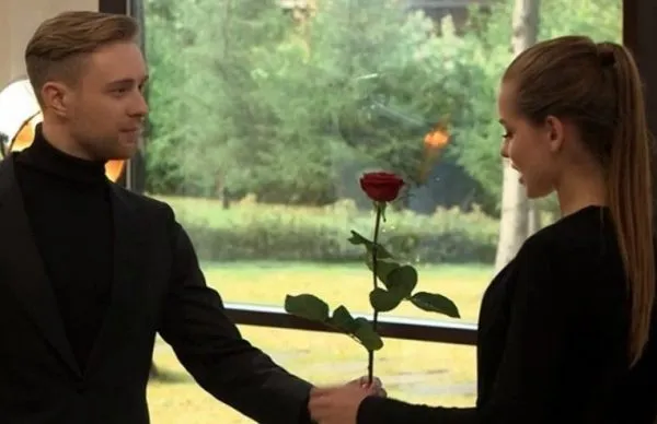 Все участники «Холостяка» финале шоу Егор Крид вручил розу Дарье Клюкиной