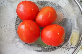 Мытые помидоры