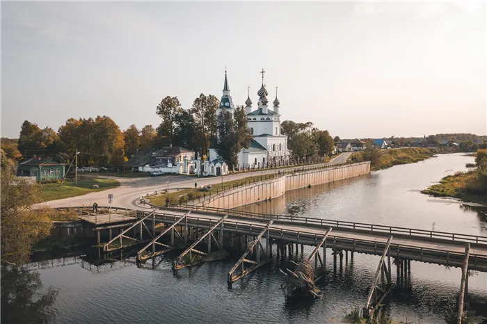 Храмовый комплекс в Холуе